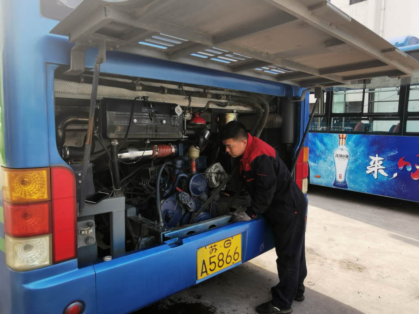 探索管理模式——公交集團機務(wù)技術(shù)部走出精細化管理第一步