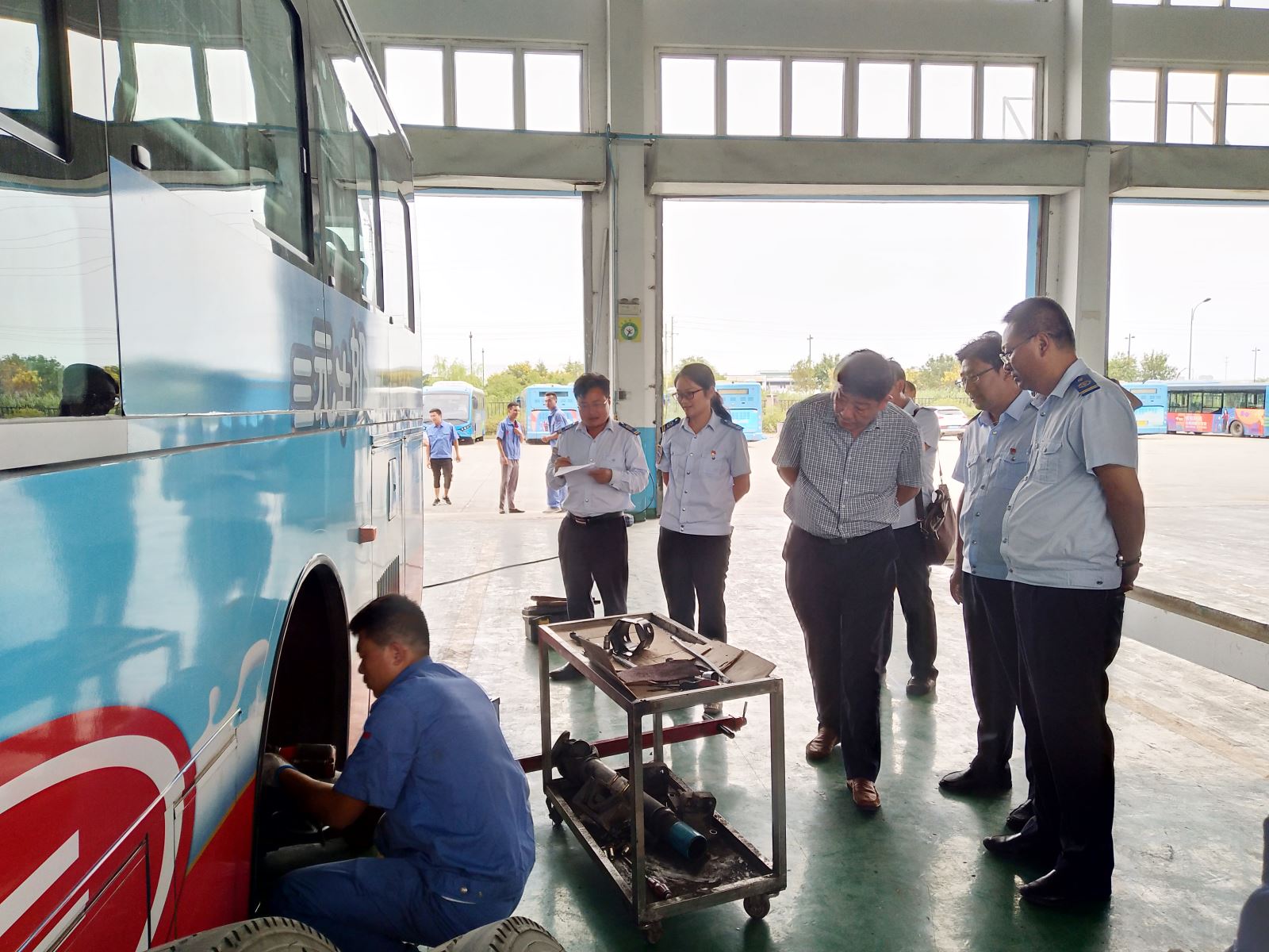 公交集團修理工維修技能勞動(dòng)競賽圓滿(mǎn)落幕