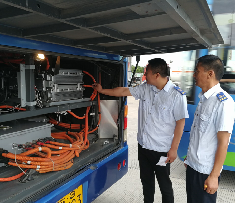 公交集團做好“連云港之夏”群星演唱會(huì )機務(wù)保障工作