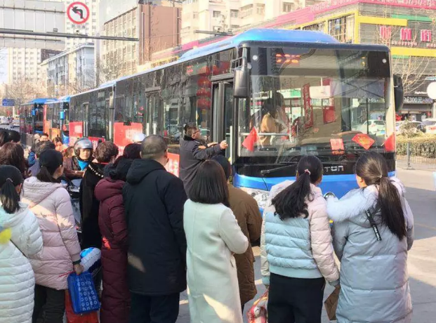 公交集團圓滿(mǎn)完成春運安全運輸保障工作
