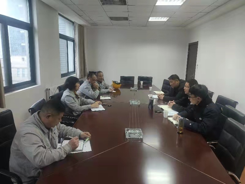 經(jīng)營(yíng)發(fā)展事業(yè)部走訪(fǎng)業(yè)務(wù)單位 開(kāi)展定制公交調研