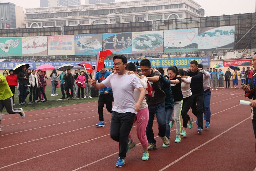 海通公交公司積極備戰  參加集團趣味運動(dòng)會(huì )