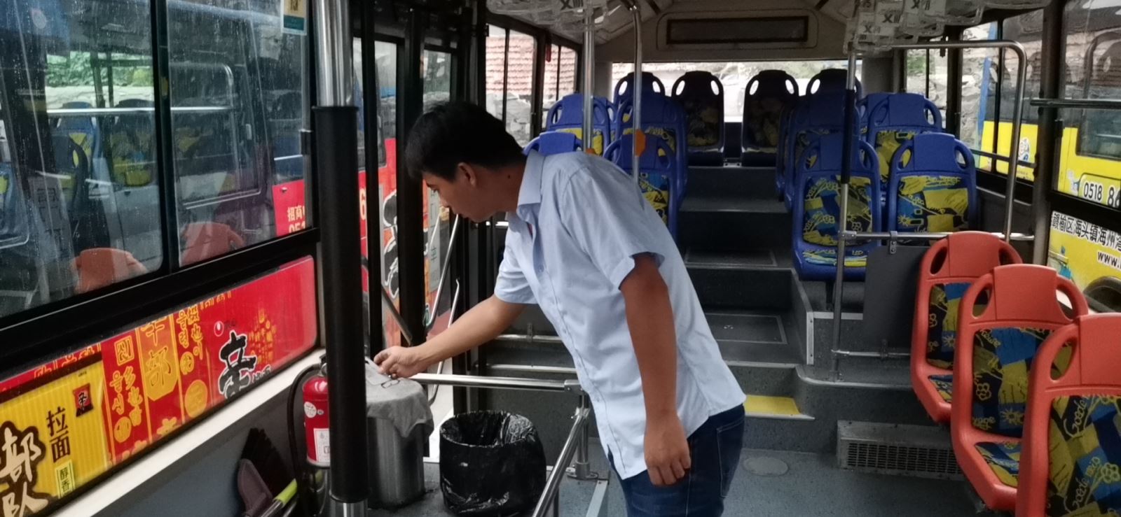 公交集團公交事業(yè)一部開(kāi)展創(chuàng  )文聯(lián)合檢查
