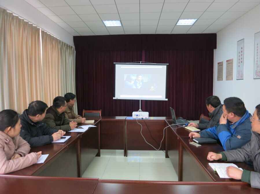 公交大浦廠(chǎng)開(kāi)展12月固定學(xué)習日活動(dòng)