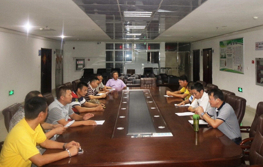 公交海州公司組織參加“一日三檢”操作技能競賽選手進(jìn)行集中培訓