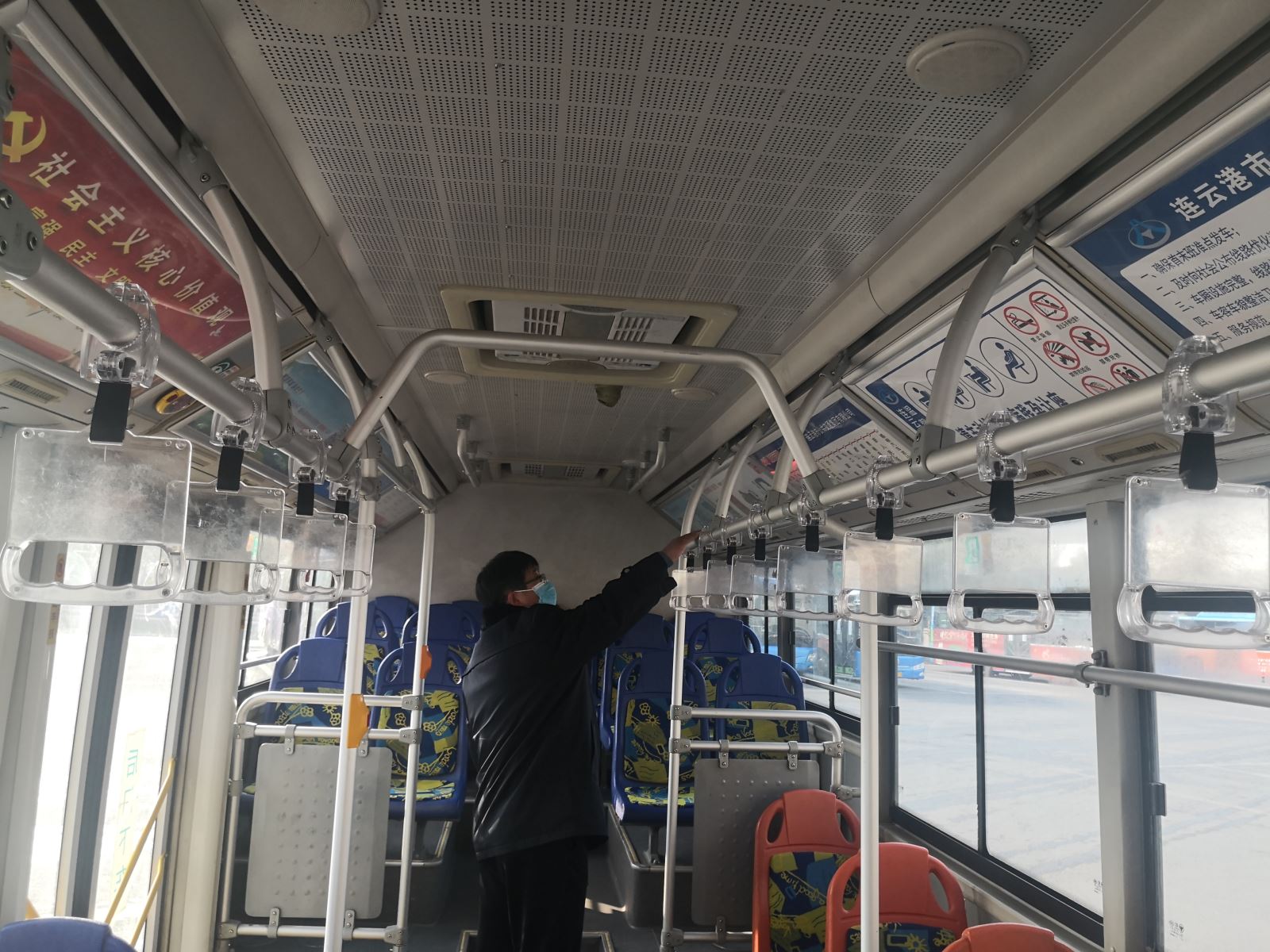 公交集團公交事業(yè)二部開(kāi)展運營(yíng)生產(chǎn)大檢查