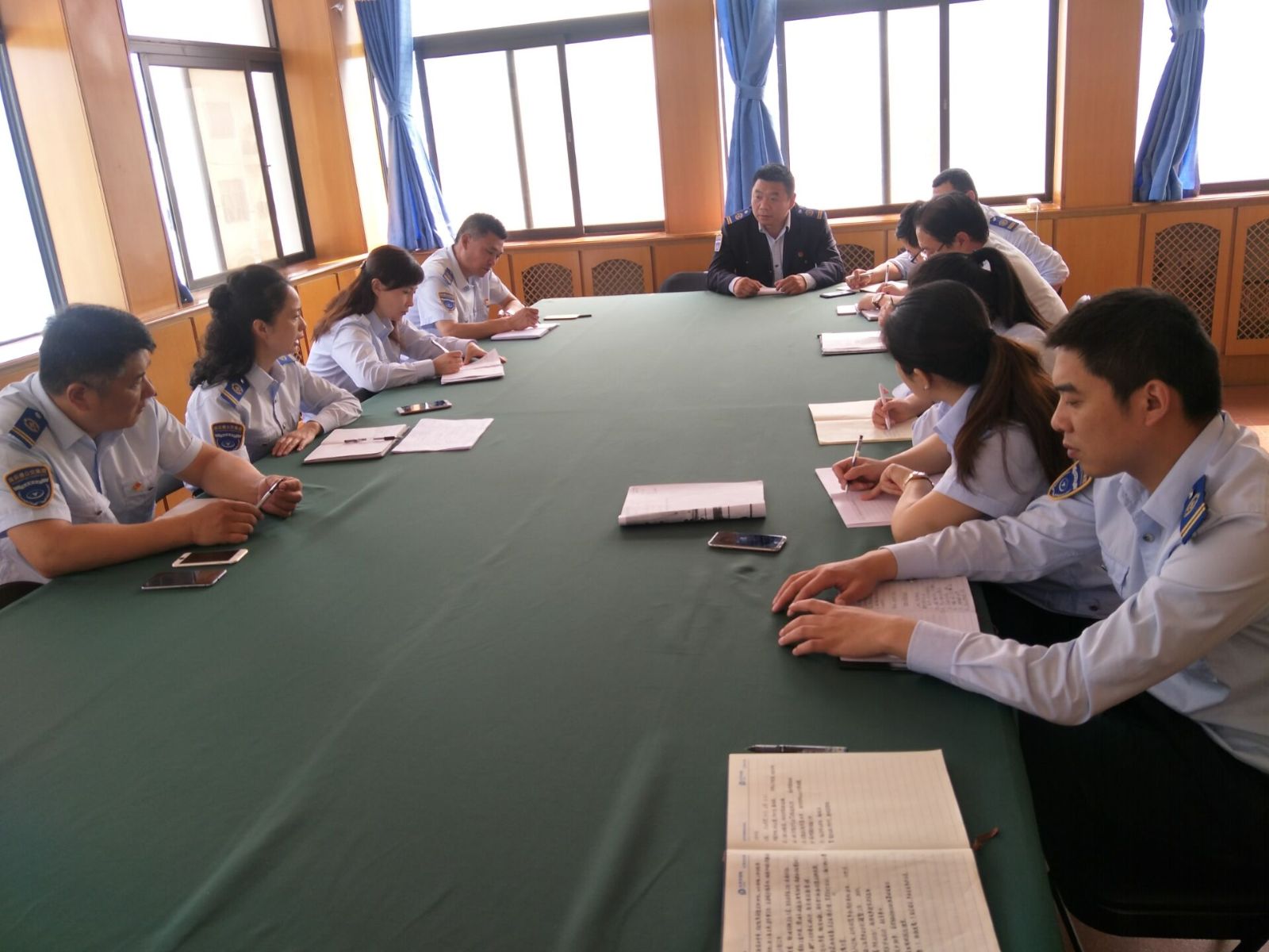 公交集團佳連公司召開(kāi)2018年“安全生產(chǎn)月”動(dòng)員會(huì )