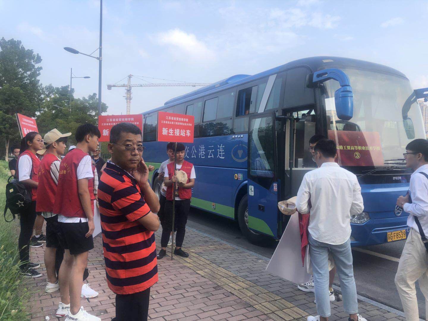 公交集團佳連公司開(kāi)展學(xué)生接送服務(wù)