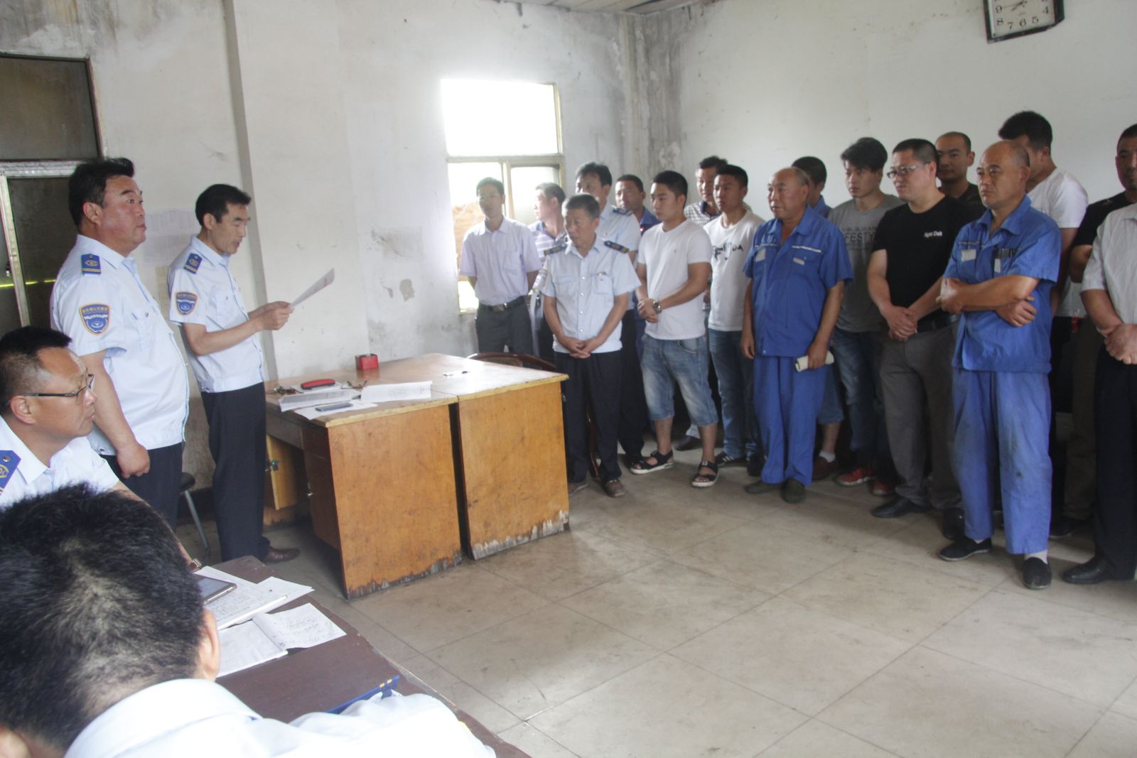 公交維修公司開(kāi)展職業(yè)健康知識培訓