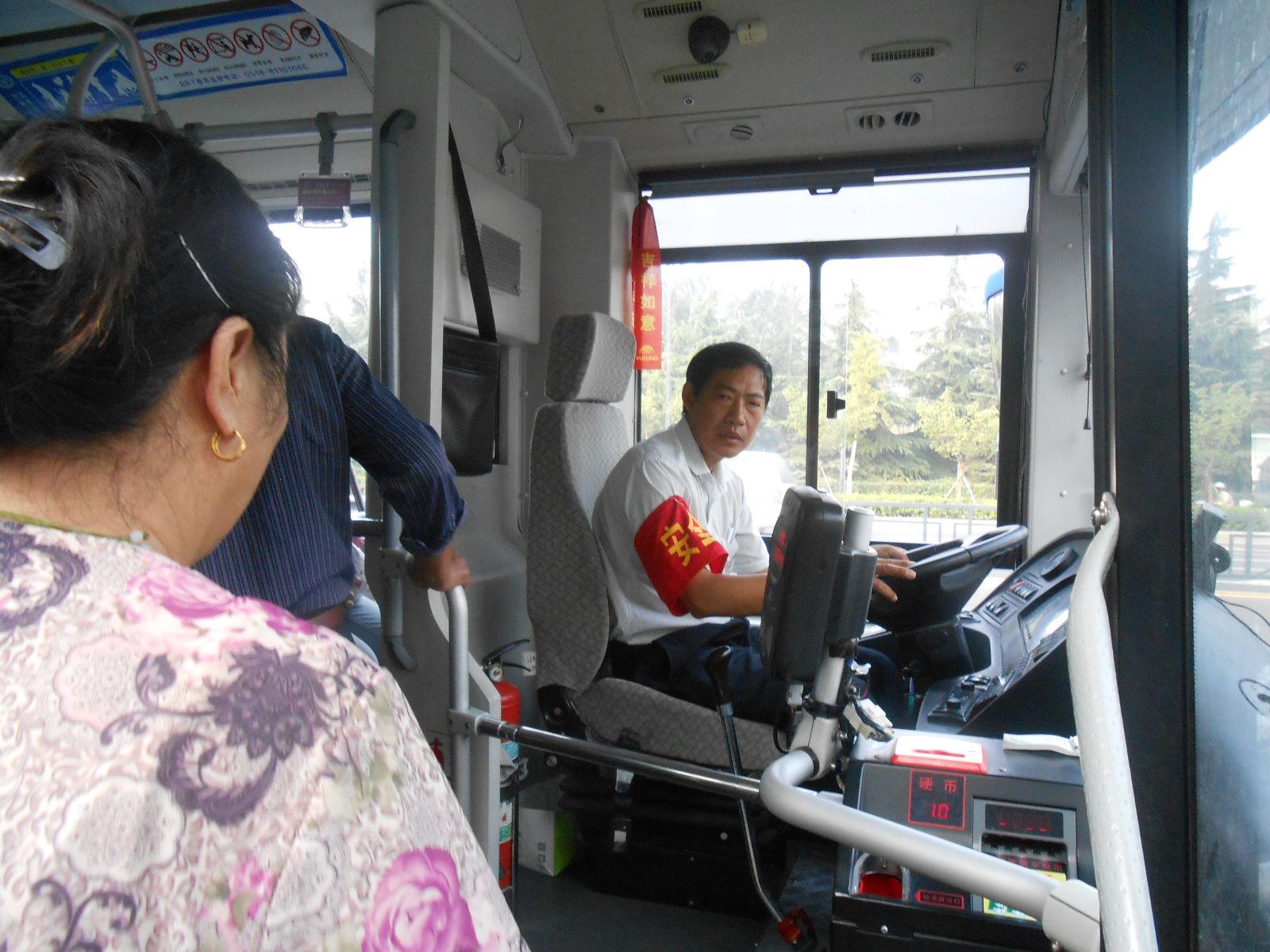 海通公交全力做好青奧會(huì )期間安保工作