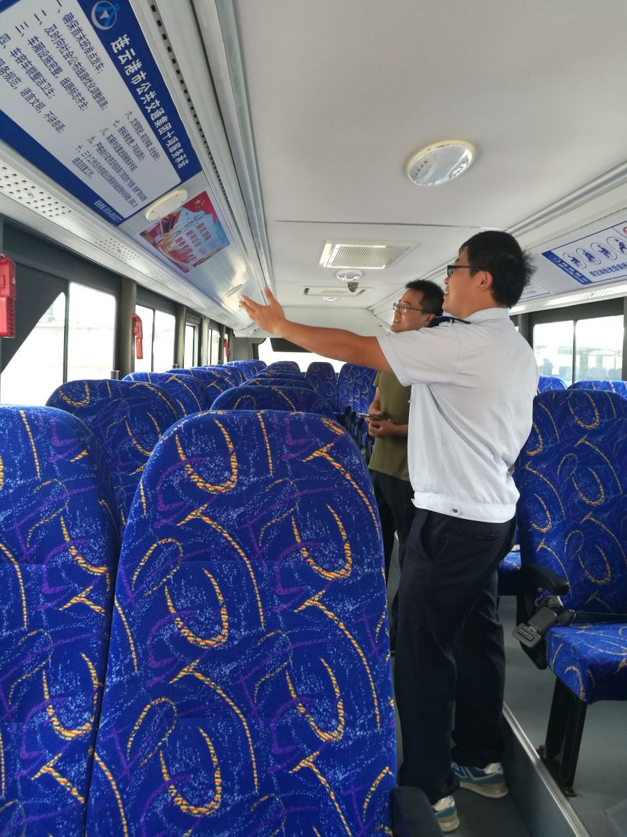 公交集團佳連公司順利完成《道路運輸證》年審工作