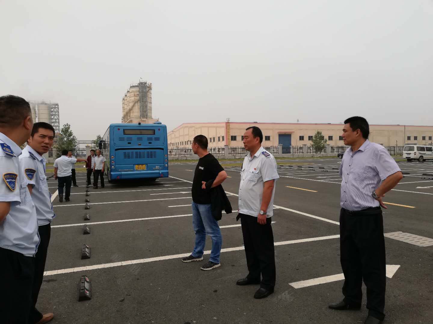 公交集團經(jīng)營(yíng)發(fā)展事業(yè)部積極開(kāi)展公交場(chǎng)站安全檢查工作