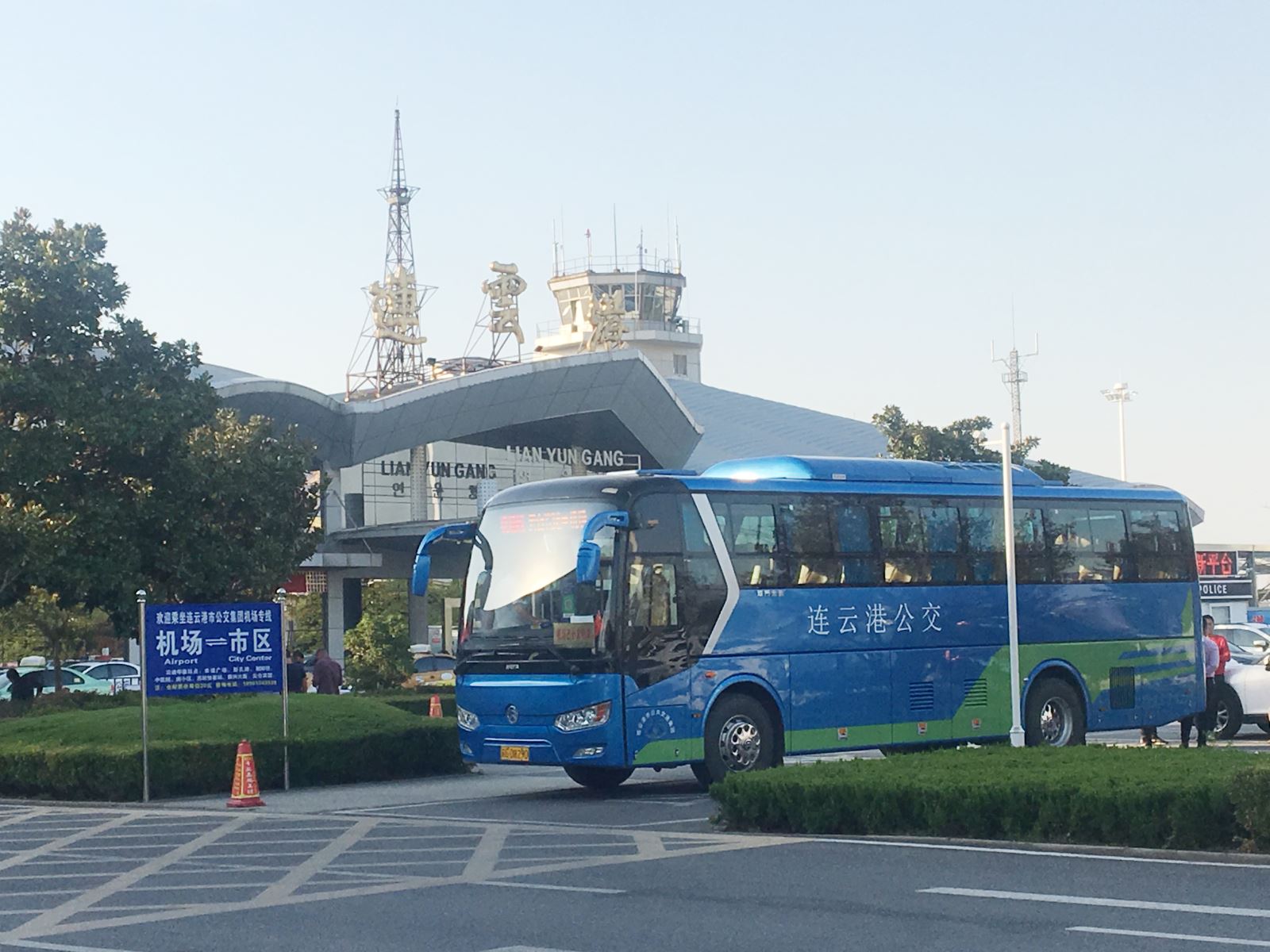 趕快看過(guò)來(lái)~港城最新機場(chǎng)大巴出行攻略出爐！