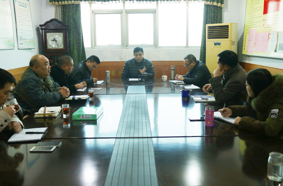 公交新浦公司召開(kāi)公交50路開(kāi)通前保障預備會(huì )