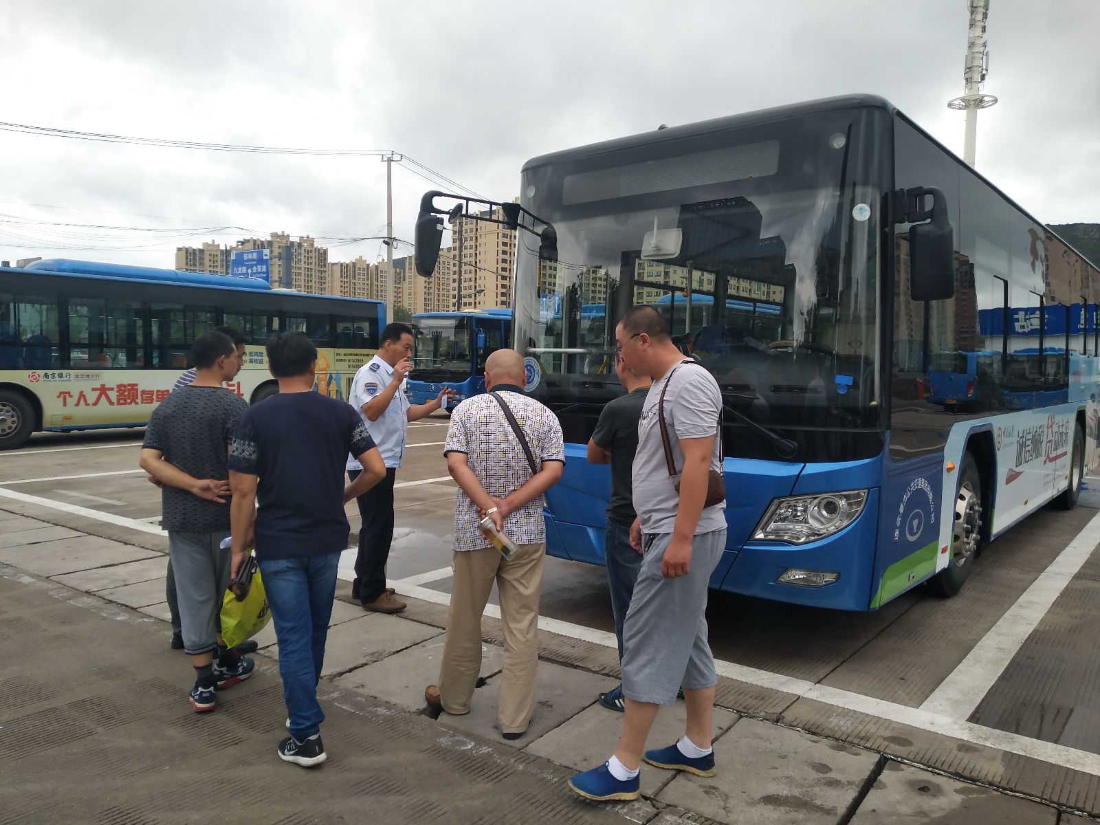 公交集團對新招駕駛員進(jìn)行機務(wù)培訓