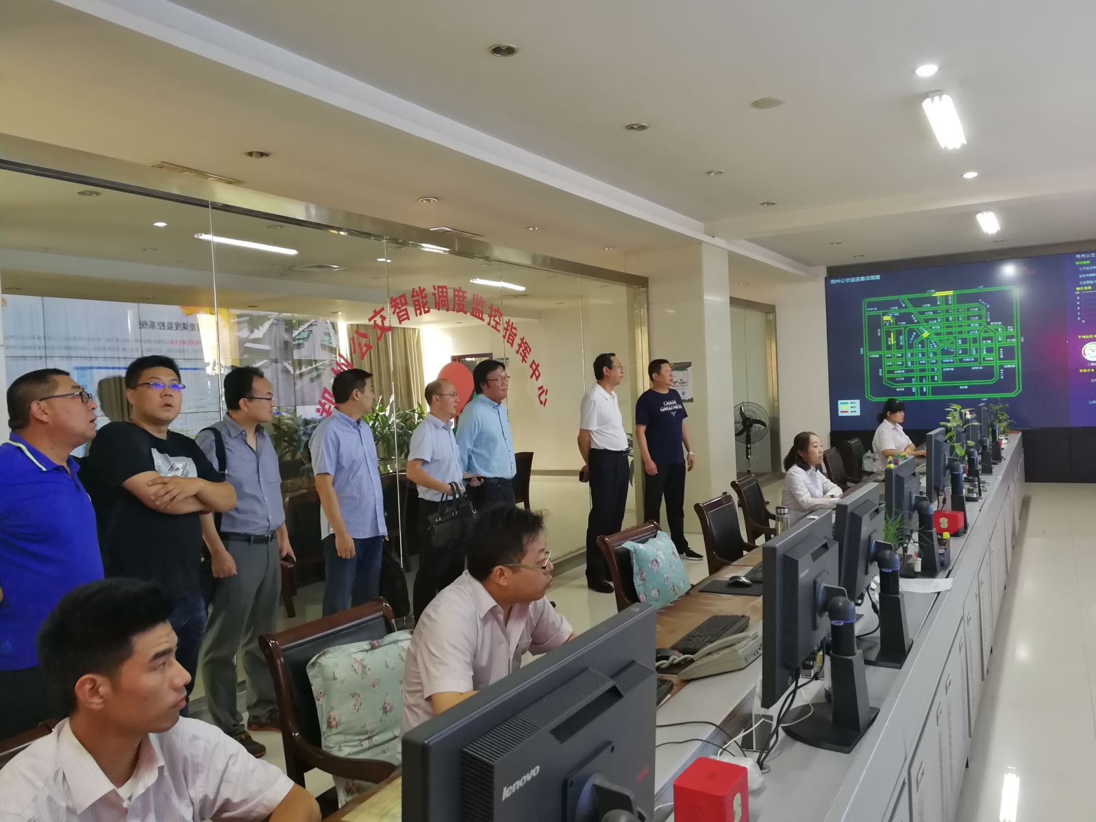 公交集團赴鄭州公交考察學(xué)習信息化建設經(jīng)驗