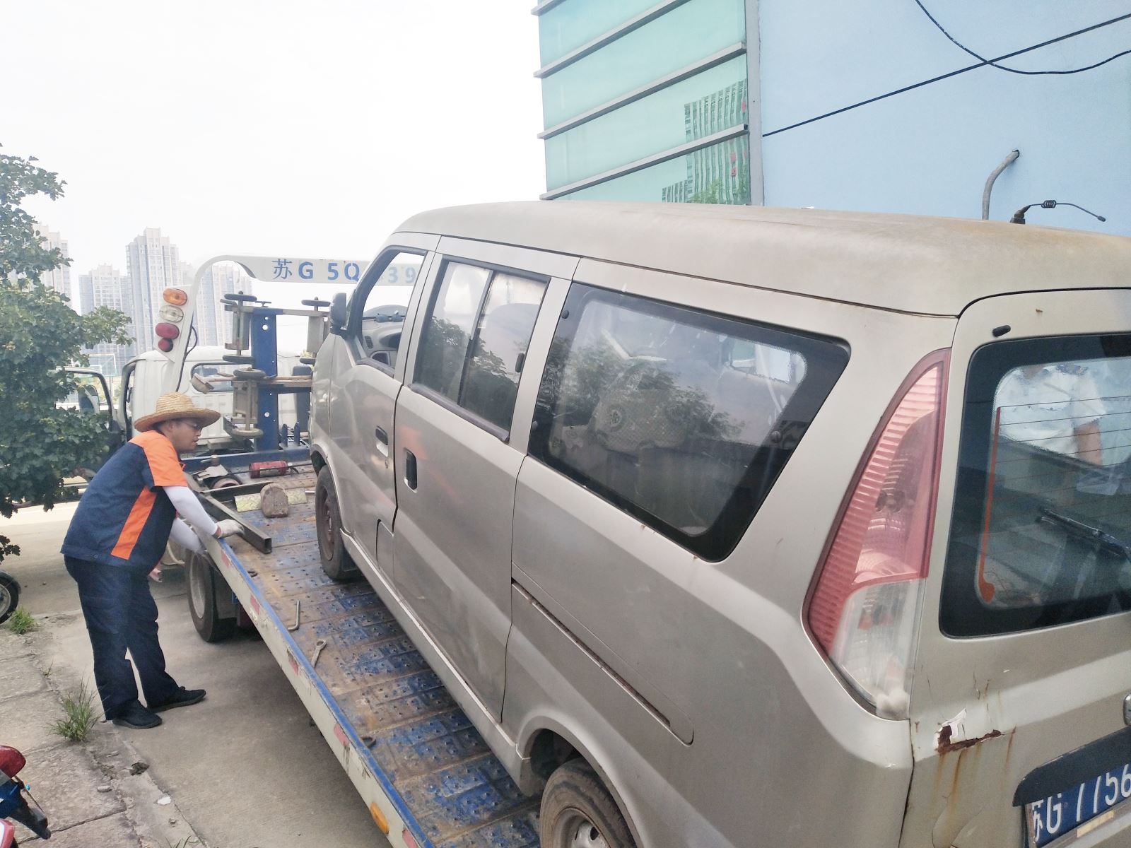 公交集團對經(jīng)營(yíng)業(yè)務(wù)用車(chē)進(jìn)行報廢處置