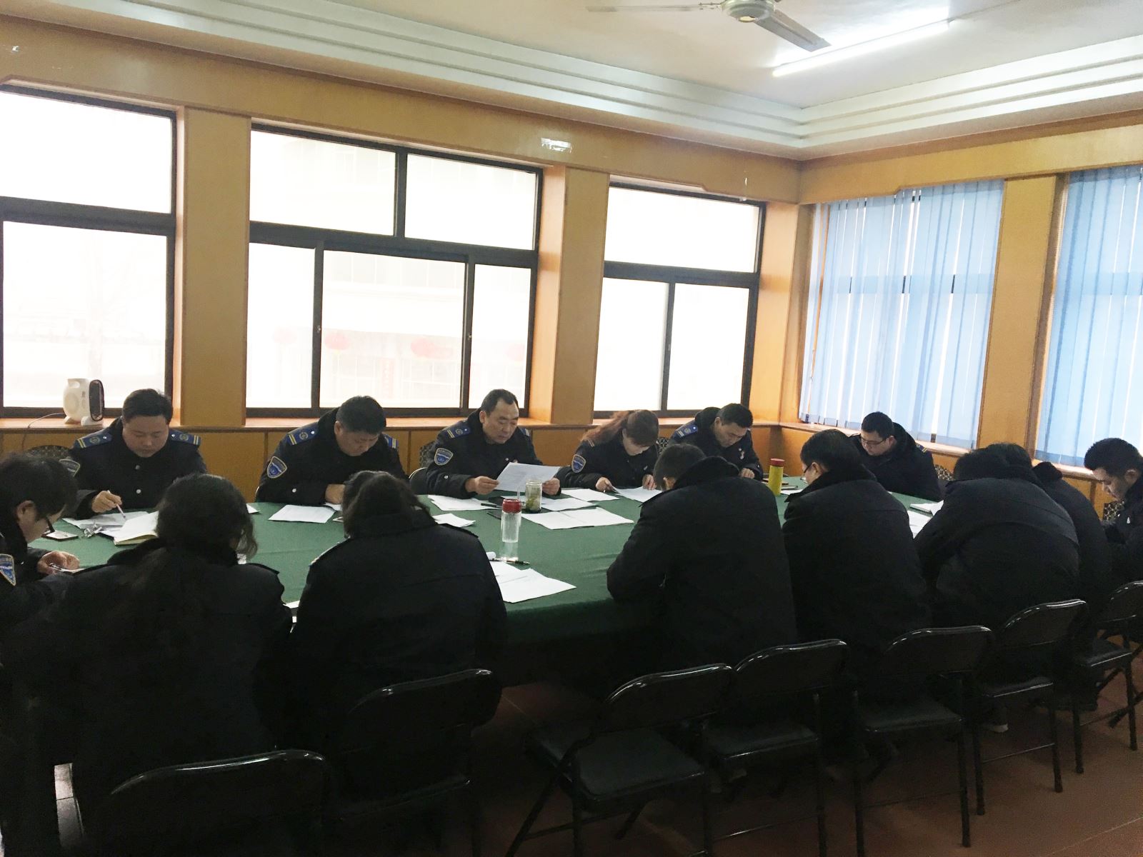 公交集團經(jīng)營(yíng)發(fā)展事業(yè)部組織召開(kāi)績(jì)效考核方案修訂專(zhuān)題討論會(huì )