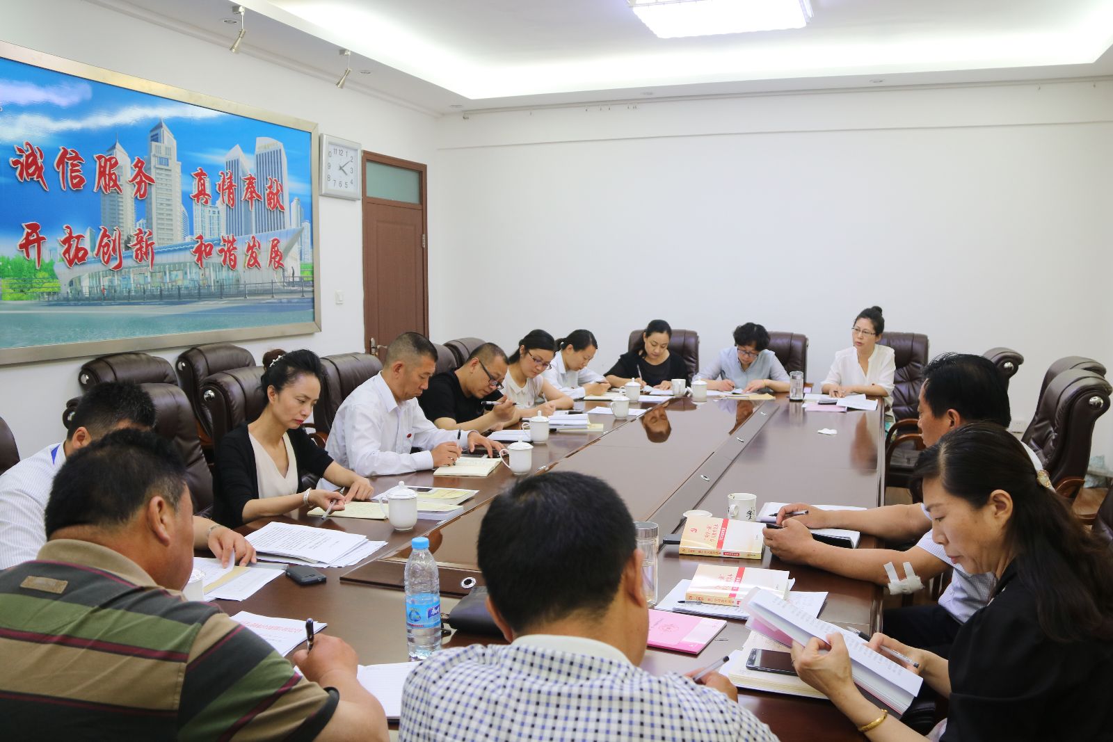 海通公交公司開(kāi)展“兩學(xué)一做”支部書(shū)記專(zhuān)題學(xué)習培訓