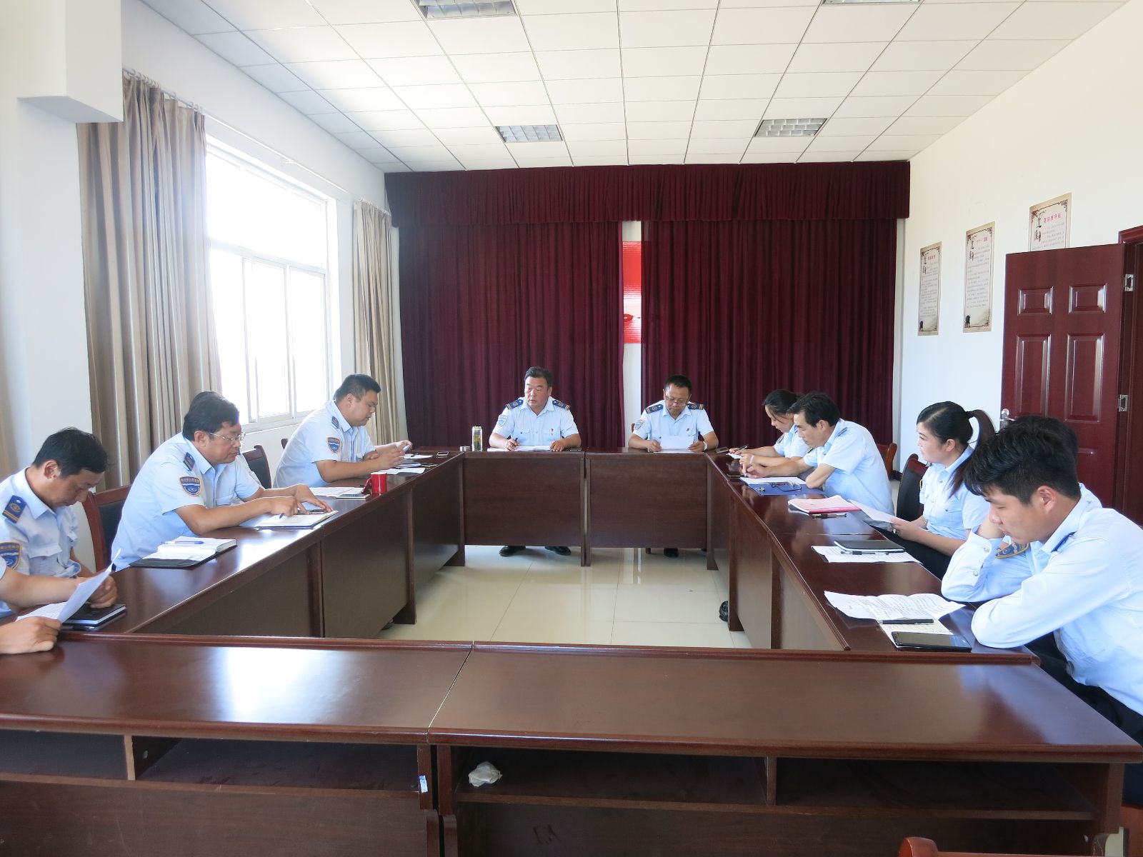 公交集團汽服公司召開(kāi)創(chuàng  )文專(zhuān)題會(huì )議