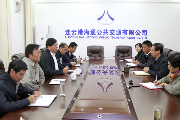 集團領(lǐng)導到海通公交公司調研工作