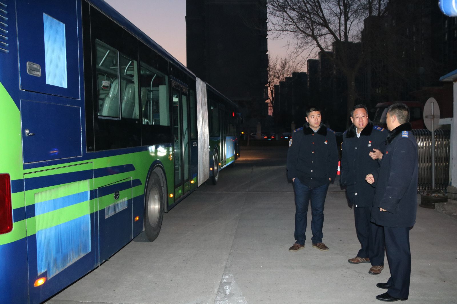 公交集團繼續深化隱患排查月活動(dòng)